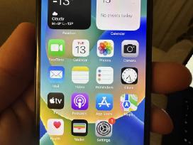 iPhone X