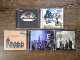 Grupės Oasis CD albumai ir singlas