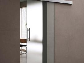 Stiklinės stumdomos durys su Softclose nuo 228eur