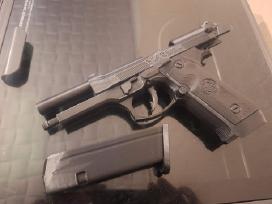 Žaislinis maketas beretta 92/m9