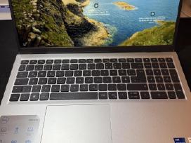 Dell Inspiron 15 3530 – beveik naujas, i7, 16 GB R