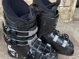 Įvairūs naudoti vaikiški slidinėjimo batai