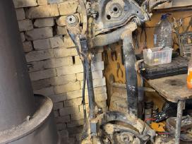 Audi a6 c6 2.7 aut Galinis traversas tiltas pilnas
