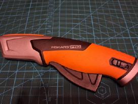 Peilis keičiamais ašmenimis Fiskars Pro Safety