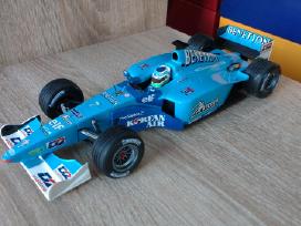 Benetton B200