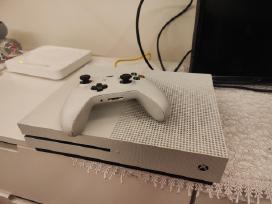Xbox One S + Daug žaidimų