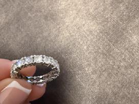 Balto aukso žiedas su deimantais (4,66ct)