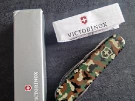 Victorinox Huntsman