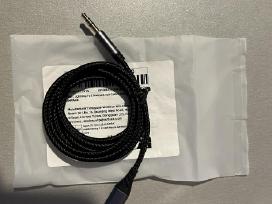 iPhone Lightning“ į 3,5 mm Aux kabelis