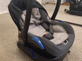 Parduodama Noordi autokedutė su Isofix baze.