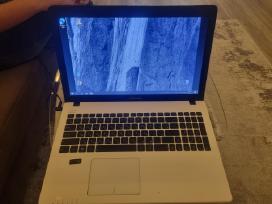 Asus X552l nešiojamas kompiuteris
