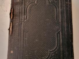 Lietuviška antikvarinė biblija