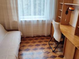 Išnuomojamas 1 kambarys 3 kambarių bute