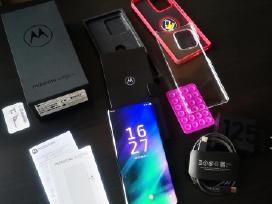 Parduodu Motorola Edge 40 Pro 256gb Quart