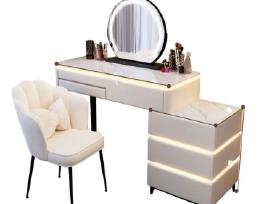 LED kosmetinis staliukas, Ana stalviršis 130 cm