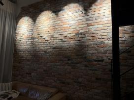 Senovinės plytos, su antspaudais, pilno molio