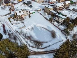 Trakų rajone Dėdeliškėse namas su nuosavu tvenkini