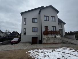 Erdvus namas Ukmergėje