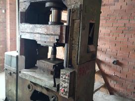 160t hidraulinis presas