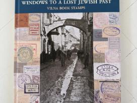 Knyga Windows to a Lost Jewish Past