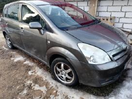 Toyota dalys