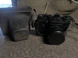 Zenit Et juostinis fotoaparatas su dėklu