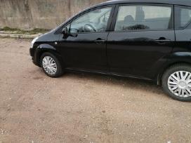 Parduodu automobilį Toyota