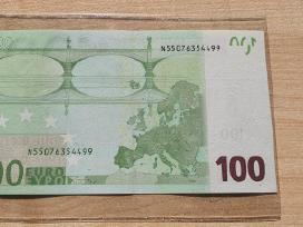100 euru