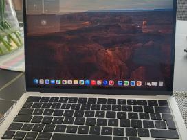 Parduodamas MacBook Air M4