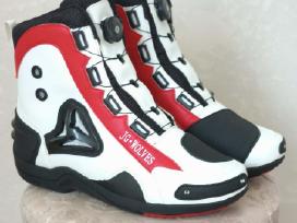 Moto batai size 43