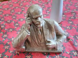 Sovietinis Vladimir Lenin biustas