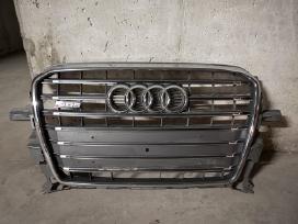 Audi Sq5 8r grotelės