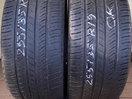 Vasarines automobiliu