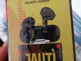 Naujios ausinės
