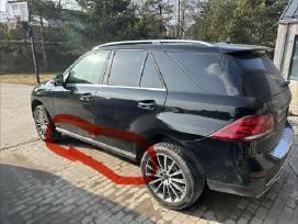 Mercedes benz Gle W166 slenksčio apdaila