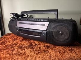Sony magnetola.
