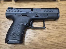 Parduodamas visiškai naujas pistoletas Cz P-10s