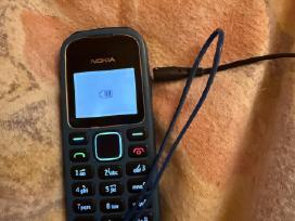Nokia 225 mygtukinis telfonas su mygtukais