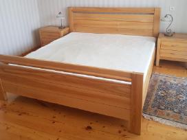 Miegamojo baldų komplektas