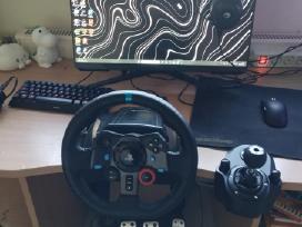 Parduodu Logitech G29 vairą su pedalais ir pavarų