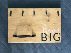 Raktų kabykla Hand made su uzrašu “Dream Big