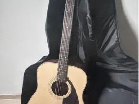 Yamaha akustinė gitara / Acoustic Guitar