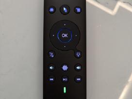 Universalus bluetooth TV pultelis su klaviatūra