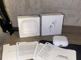 Airpods 4 anc
