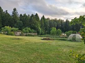 Geroje vietoje du atskiri sklypai