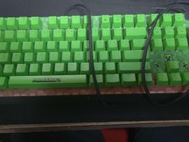 Razer Blackwidow V4 X Minecraft Edition