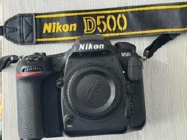 Nikon D500