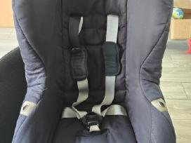 Auto kėdutė