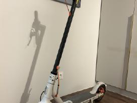 Xiaomi Mi Electric Scooter 3