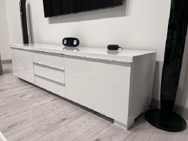 Parduodama Ikea TV spintelė